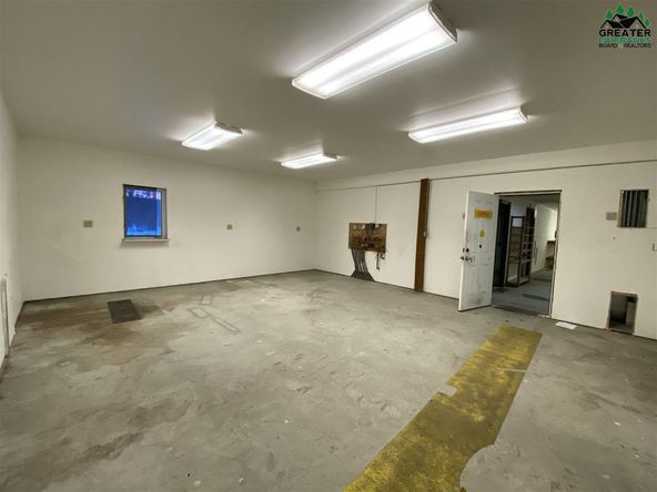 1200 Queens Way, Fairbanks, AK 99701
